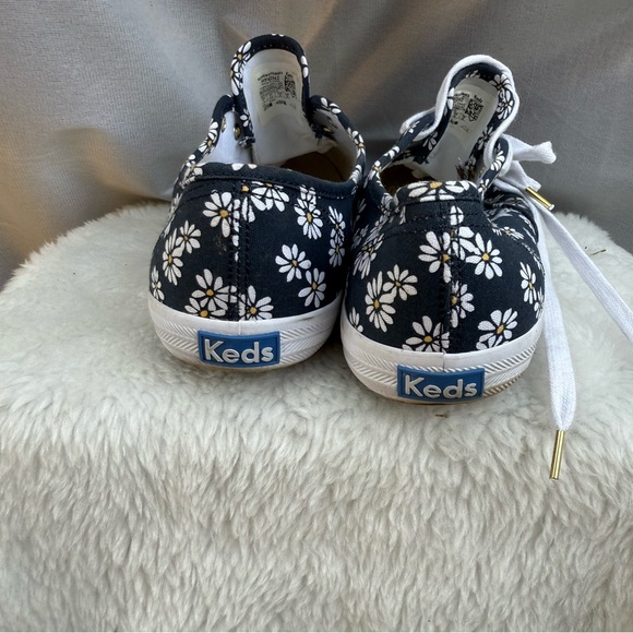 KEDS Daisy 🌼 sneakers, EUC size 8/8.5 - Picture 5 of 6